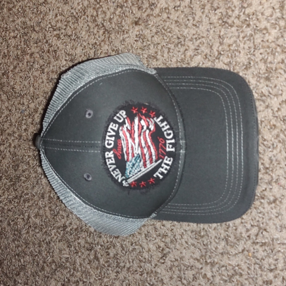 Buck Wear Men's Black/White Never Give Up Patch 6-Panel Cotton/Mesh Cap NWT